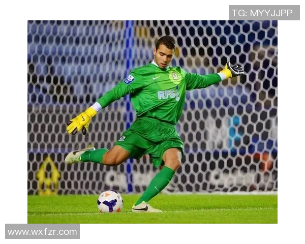 矮个子足球球星的逆袭之路 如何在身高不占优的情况下成为传奇 矮个子足球球星的逆袭之路 如何在身高不占优的情况下成为传奇