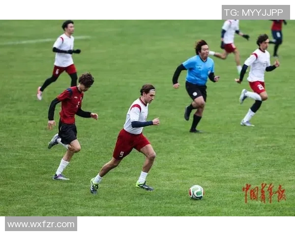 足球巨星独特礼物盘点展现绿茵场外温情瞬间 足球巨星独特礼物盘点展现绿茵场外温情瞬间